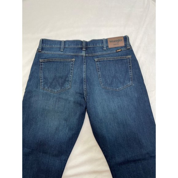 NWT Men's Wrangler Athletic-Fit Stretch Jeans Size 34x30 - Picture 7 of 9